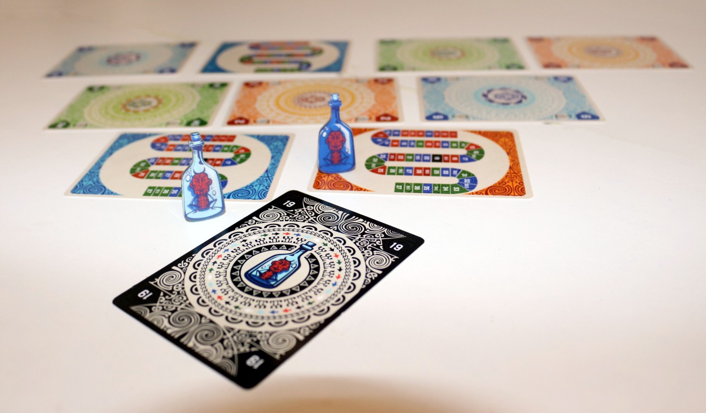 Bottle IMP Board Game, Family  - đánh giá và giá Board Game Coup